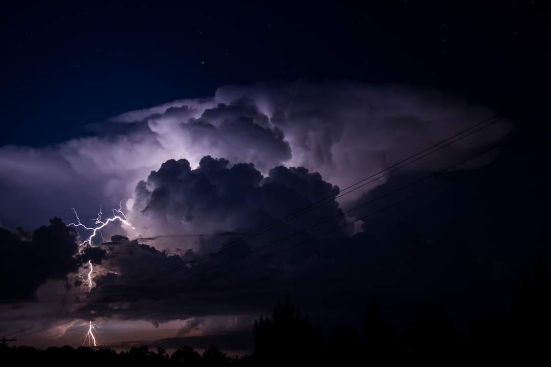 Al momento stai visualizzando AGGIORNAMENTO ALLERTA METEO – 19 settembre ore 21.30